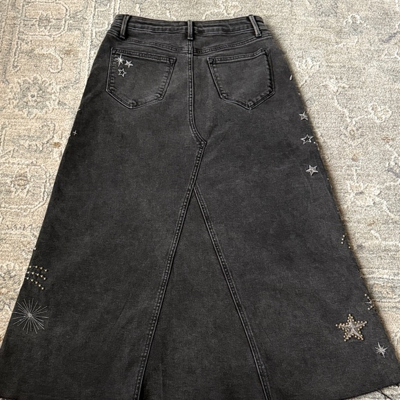 Driftwood Star Embellished Denim Skirt - Picture 5 of 6